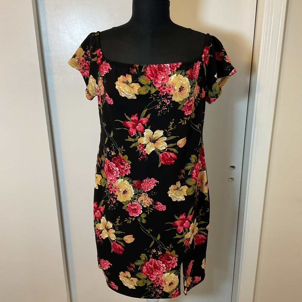 Floral Chic Black Lace Mini Dress 1XL Plus Off The Shoulder Cocktail Night Out - Picture 2 of 8